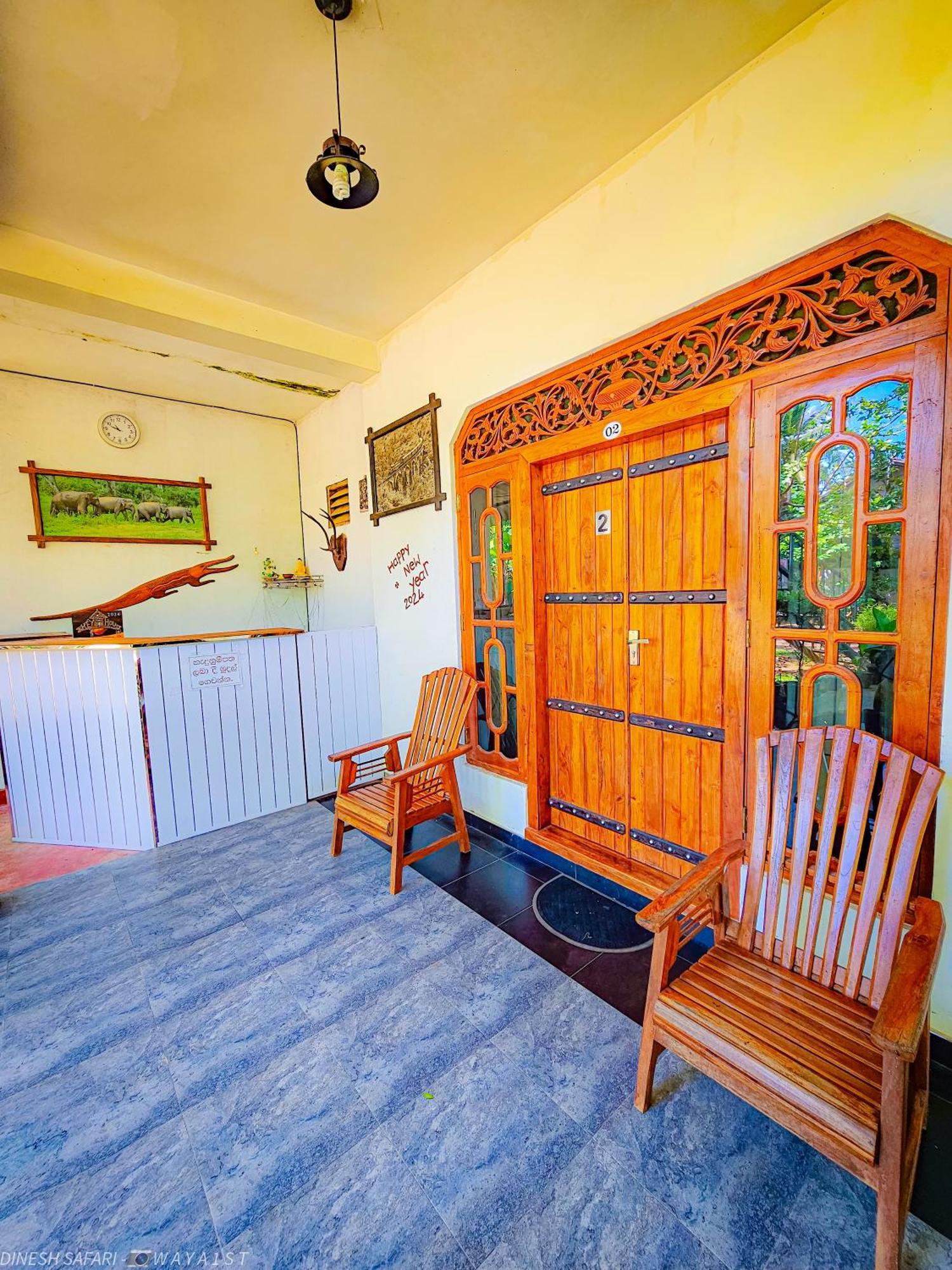Dinesh Safari Homestay Udawalawe Luaran gambar