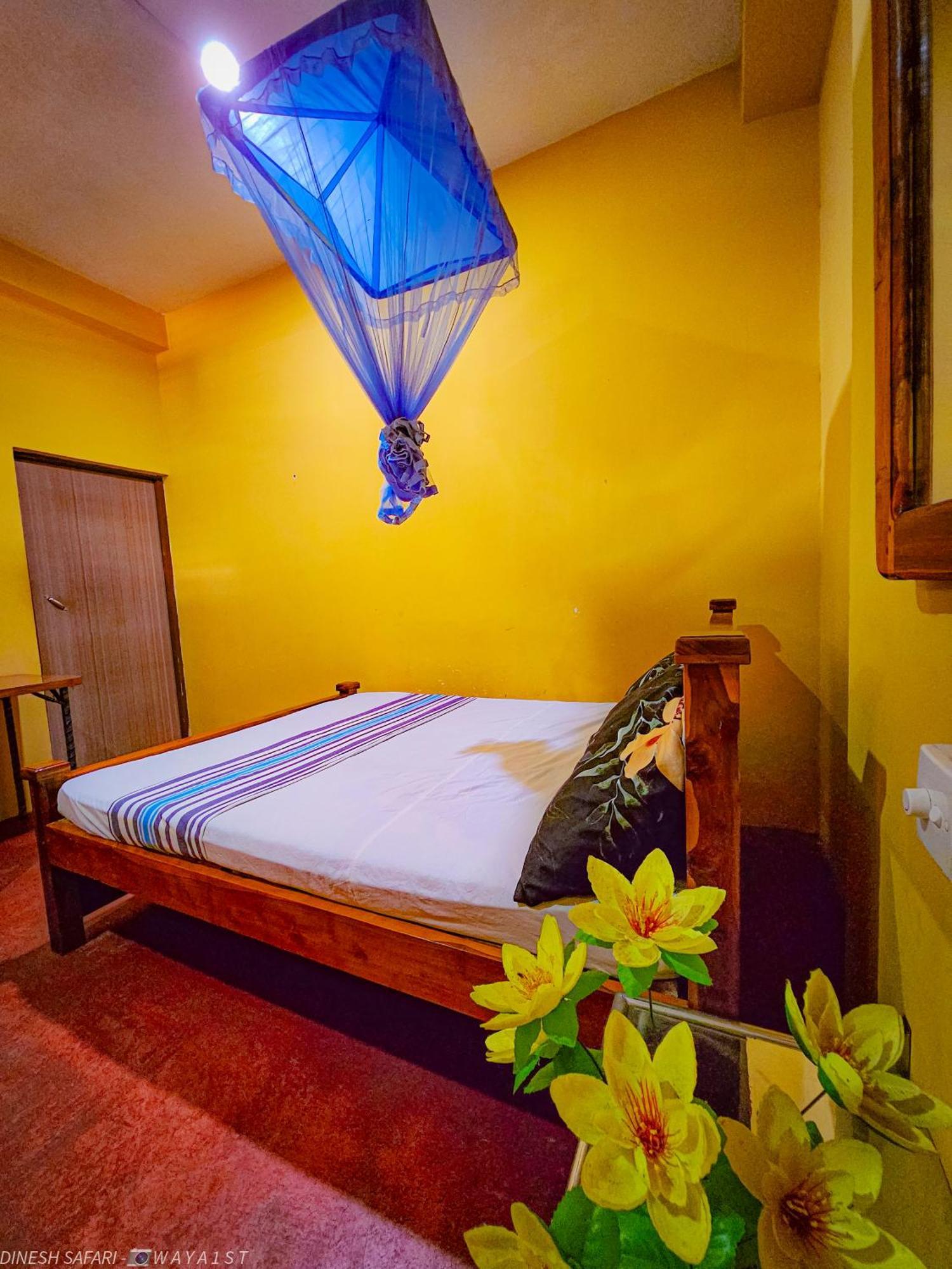 Dinesh Safari Homestay Udawalawe Luaran gambar