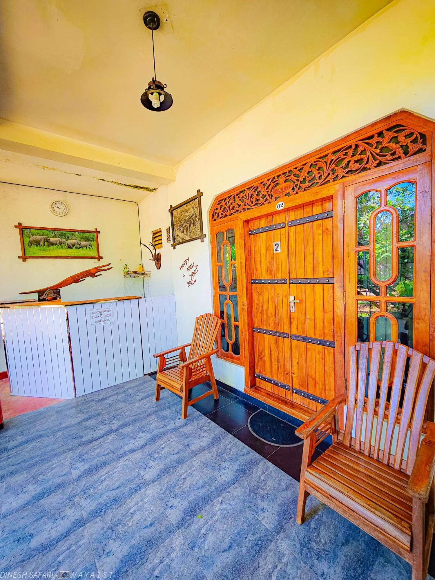 Dinesh Safari Homestay Udawalawe Luaran gambar
