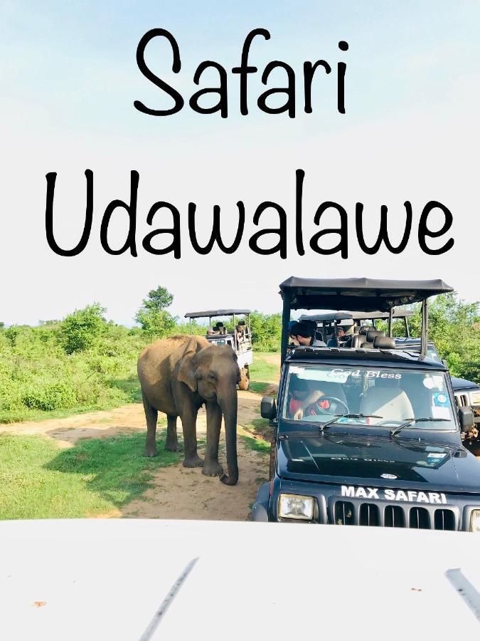 Dinesh Safari Homestay Udawalawe Luaran gambar